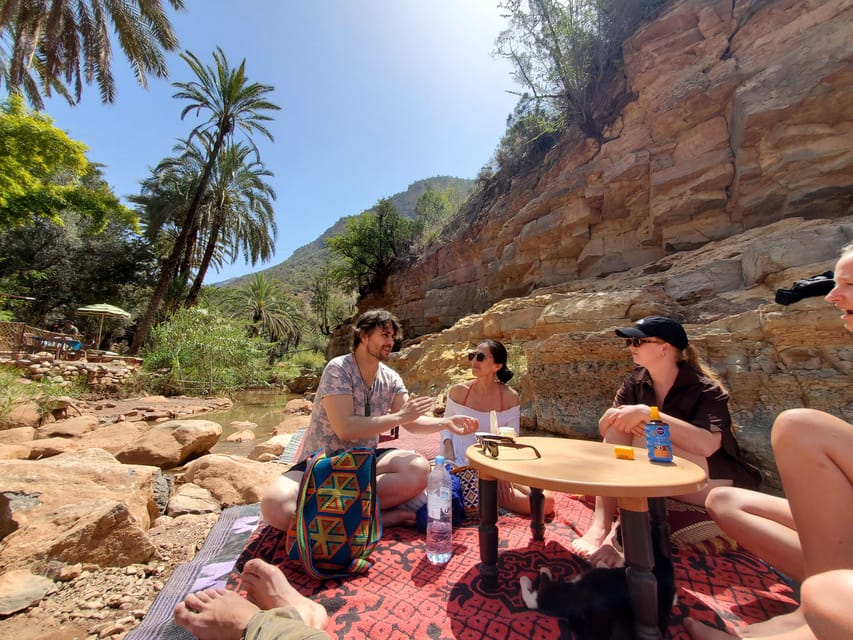 Aventure dans la vallée du Paradis – VOYAGE RENT